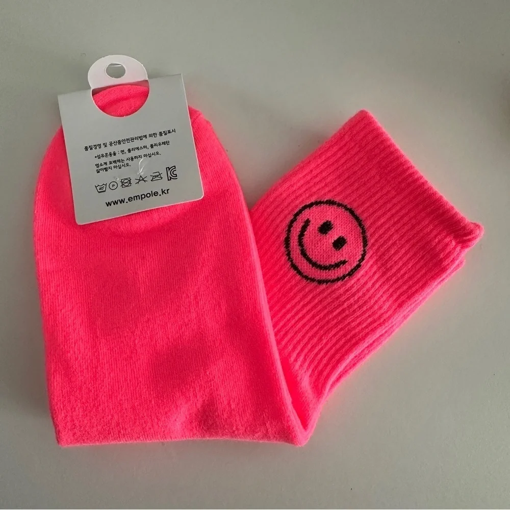 Y2K Socks -Smiley Face- Fluorescent Pink- Made in Korea- Emoji